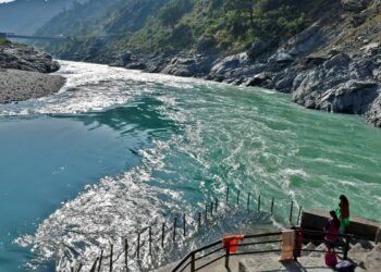 Centre relaxes construction hurdles in Ganga flood plain