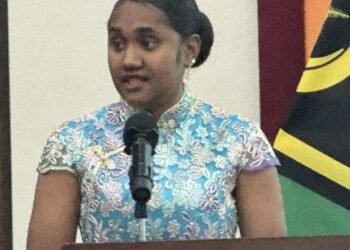 Tari draws on six years in China to advise new scholars | News
