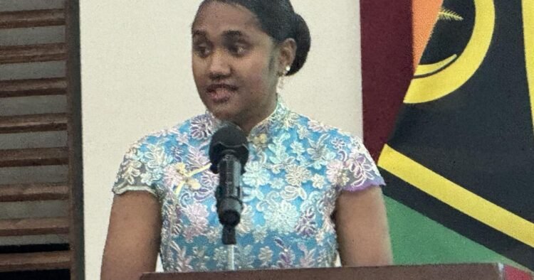 Tari draws on six years in China to advise new scholars | News