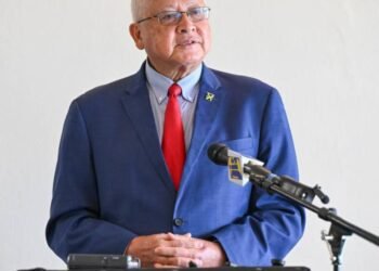Chuck draws line on kids with guns – Justice minister scoffs at proposal to have children caught with firearms automatically sent to child diversion programme instead of facing charges in court | News