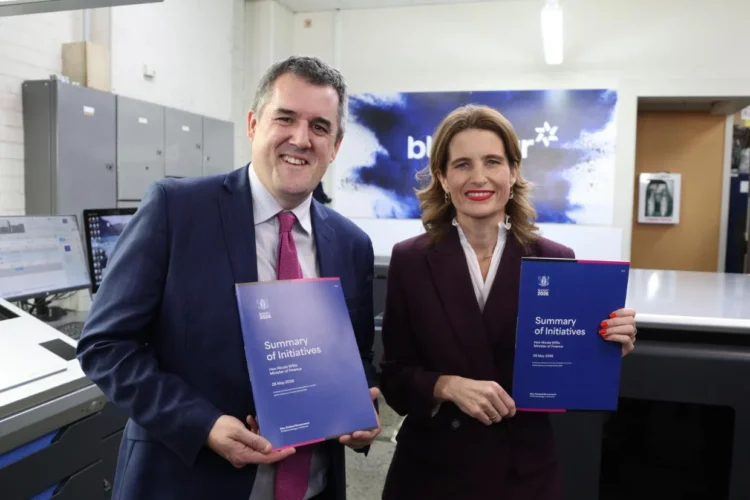 ANALYSIS: Labour and National taking turns kicking an expensive can down a potholed road