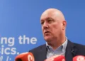 National offers student loan sweetener in new election policy