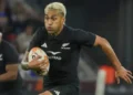 All Blacks lead Stormers after late surge but receive third yellow card