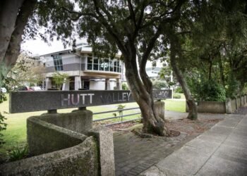 Defence Force called in after hazardous substance found in school lab