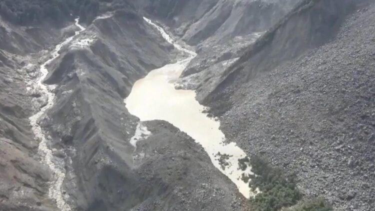 Why a newly formed lake is sparking fears of more flooding along the Nepal-China border
