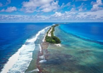 10 sinking islands that could be lost forever…