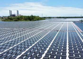 Can ‘floating’ solar boost India’s renewable energy uptake? | Explained