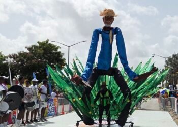 Kadooment delivers spectacular start – Barbados Today