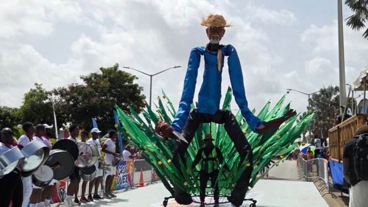 Kadooment delivers spectacular start – Barbados Today