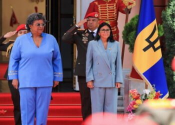 Barbados PM arrives in Venezuela for talks with Acting President