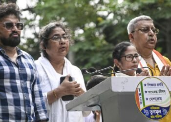 FIR against Mamata Banerjee for ‘violation’ of Calcutta High Court order on Trinamool student wing foundation day event