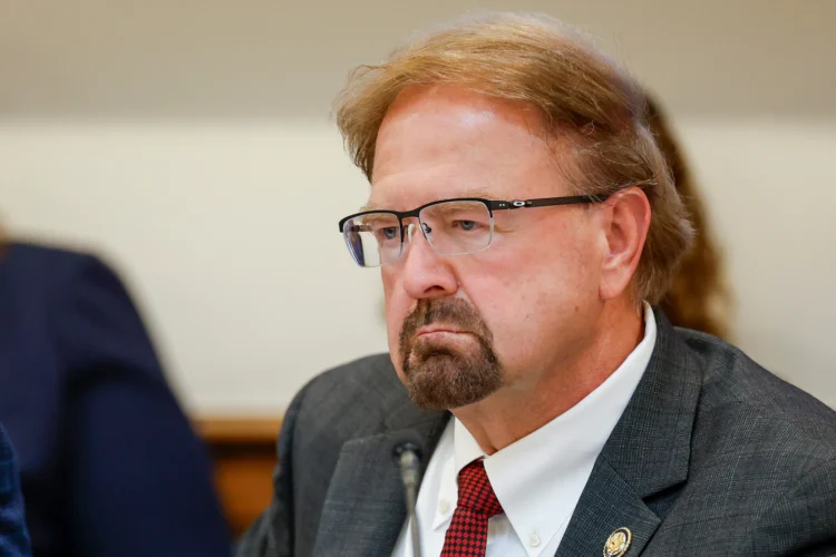 Rep. Edwards drops competitive reelection bid after House censure recommendation