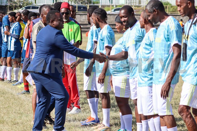 Sixteen teams in Breakaway Masters Football Tournament