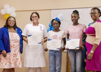 Three receive scholarships from the Nurses Association of SVG
