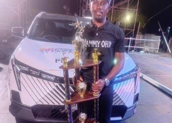 AC crowned Pic-O-De-Crop Calypso Monarch