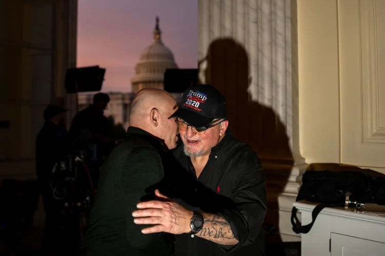 Judge dismisses Jan. 6 seditious conspiracy charges against Oath Keepers