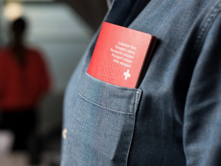 Swiss citizenship revoked due to terrorist attack plans