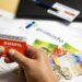Swiss unions seek 2% pay rise, employers back 1%