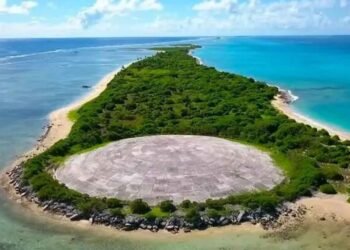 In 1977, the US buried 120,000 tons of radioactive waste inside a concrete dome in the Pacific, and rising seas are now threatening to expose it