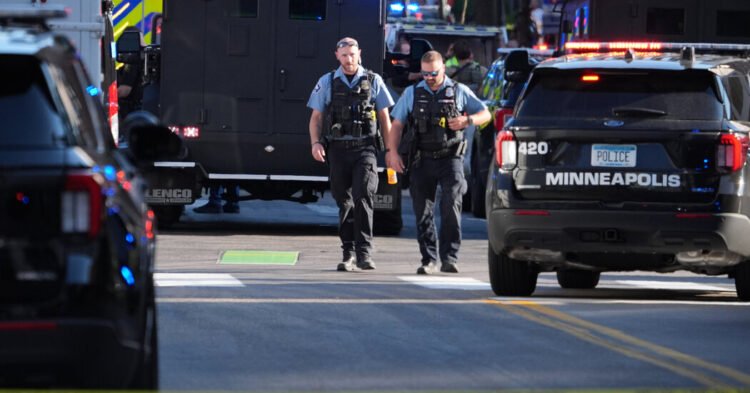 2 People Are Killed and 2 Officers Are Hurt in Minneapolis Shooting