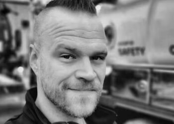 ‘I need to know’: Alberta man retraces his steps after traumatic brain injury, waking from coma