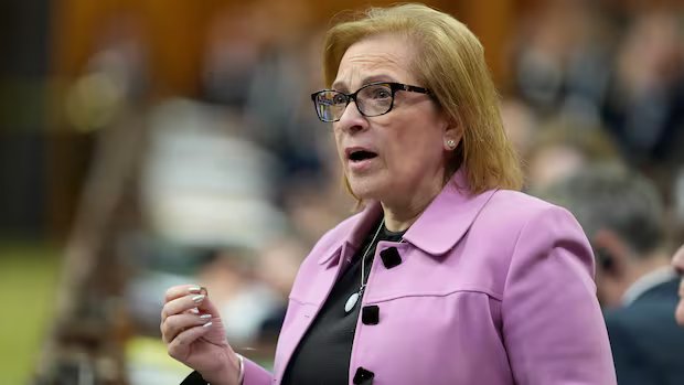 Canadian citizenship certificate applications now facing nearly 3-year delays