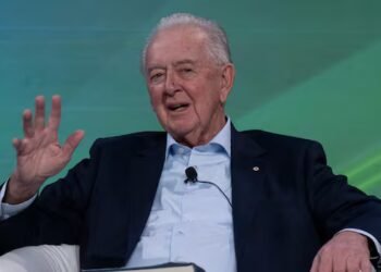Preston Manning says he’s baffled by people who view Alberta premier as a separatist