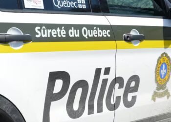Helicopter crashes outside Montreal killing all 4 occupants