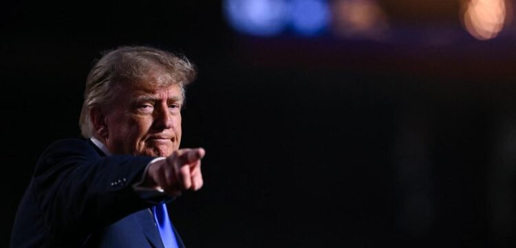 Podcast: Trump Stalls on TPS Decision for El Salvador | The Lighthouse
