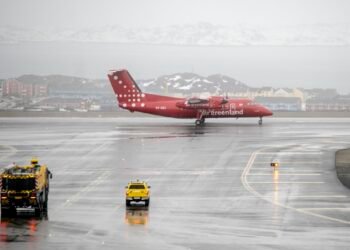 Forecast stormy weather cancels several departures from Nuuk