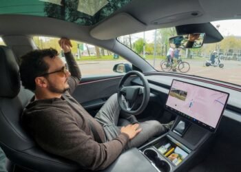 Tesla touts European supervised self-driving safety data ahead of EU vote