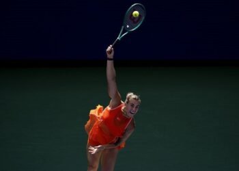 Tennis: Tennis-Sabalenka interrupts US Open match over cannabis smell