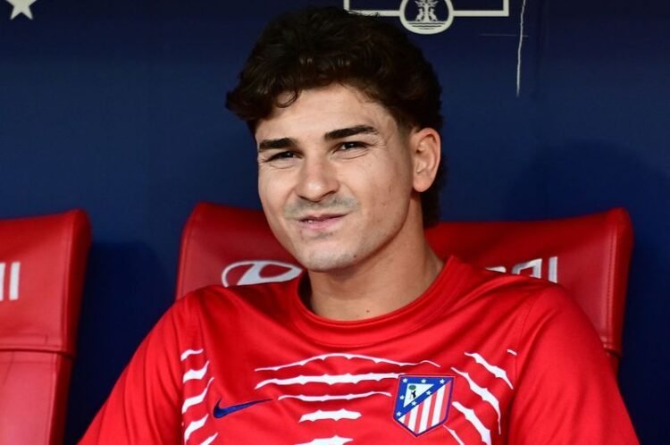 Football: Soccer-‘Alvarez is in the past’, says Deco as Barcelona embrace Raphinha reinvention