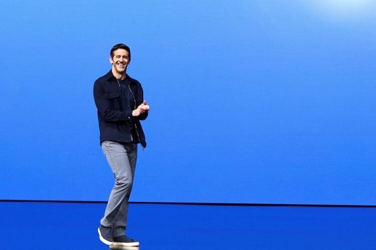Apple’s Ternus eyes engineering-led overhaul, Bloomberg News reports