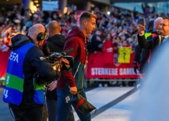 Football: Soccer-Ronaldo leaves Portugal camp amid reports of rift with coach Jesus