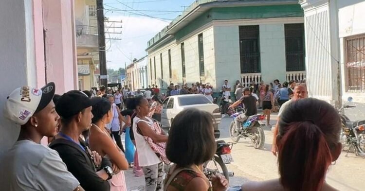 Procedures: Confusion over passport prices causes chaos