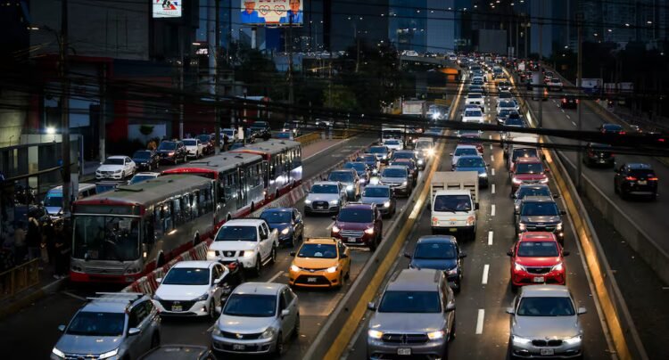 Six entities to order Javier Prado: who supervises what and why chaos returns when the operation ends -apuesplan-