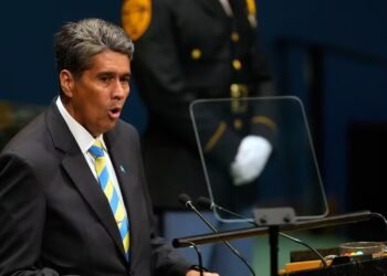 ‘We’re not giving up’: Island nations act as conscience of a warming world