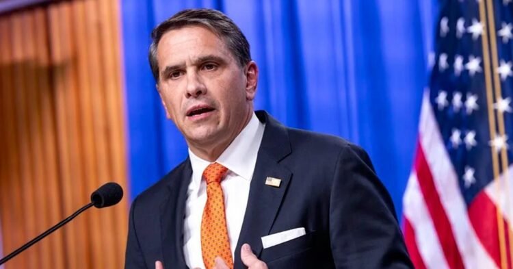 Immigration: The US is looking for two Cubans for a fraud of more than two million dollars