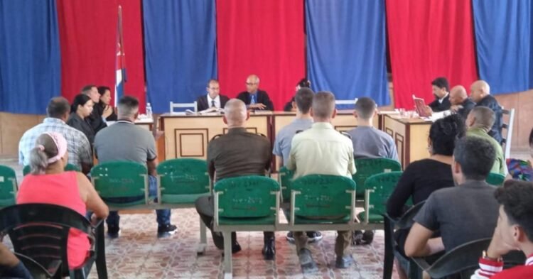 Holguín: One year and a half in prison for buying stolen dielectric oil