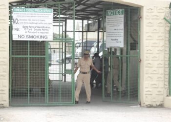PDO for woman who took drugs into prison in apples