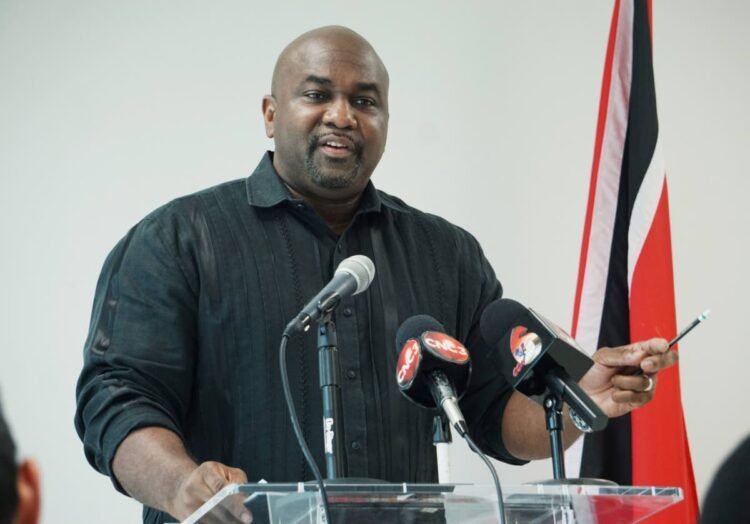 PNM probe finds Manning’s hold …Says popularity dwindling