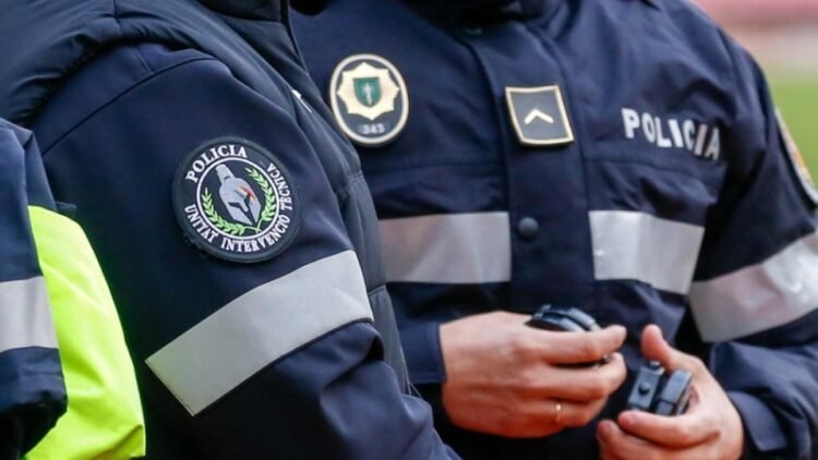 Arrested two people for scams with construction tools in establishments in the Principality