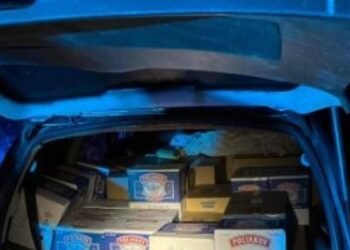French customs seize 2,700 liters of contraband alcohol at the border with Andorra