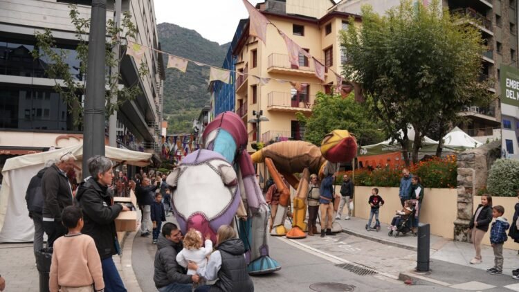 The Medieval Village of Sant Julià will gather around fifty stalls