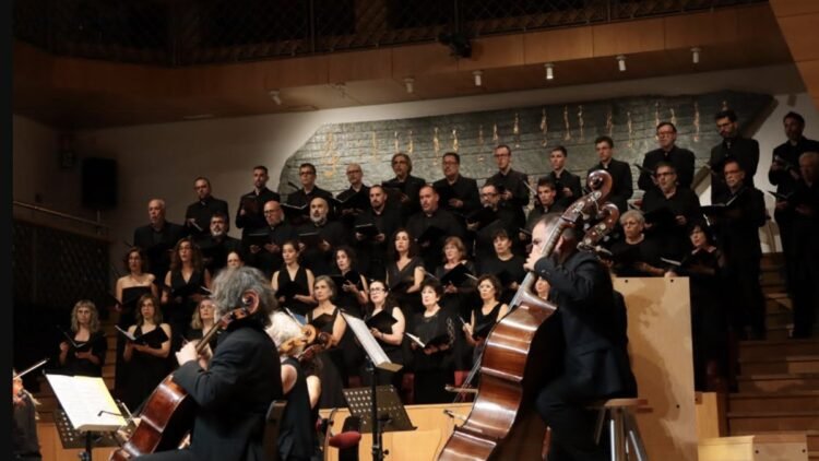 ONCA opens the season with ‘Cap a la llum’ and Fauré’s ‘Requiem’