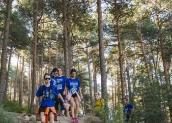 The Travessa 1km1life brings together 260 participants between La Seu and Sant Julià