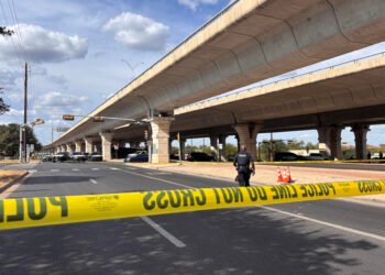 Venezuelan migrant injured by ICE is transferred to a hospital