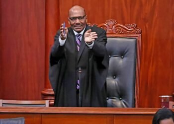 Senate President breaks 15-15 Senate deadlock to pass Special Operations Bill