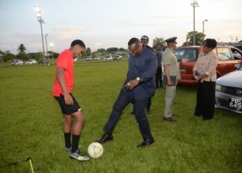 CoP: Police ready to ‘take back T&T from criminals’